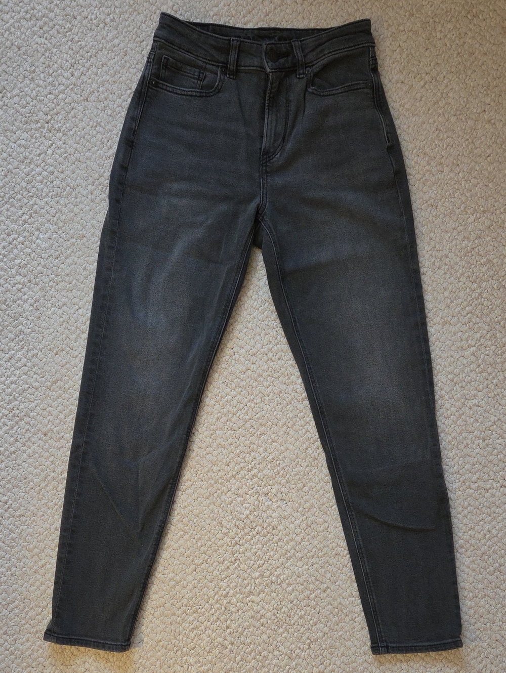 American Eagle Outfitters High-Rise Black Jeans